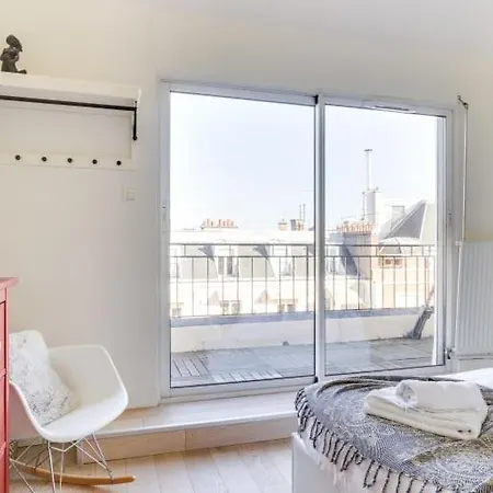 Guestready - Terrasse Vue Tour Eiffel Paris